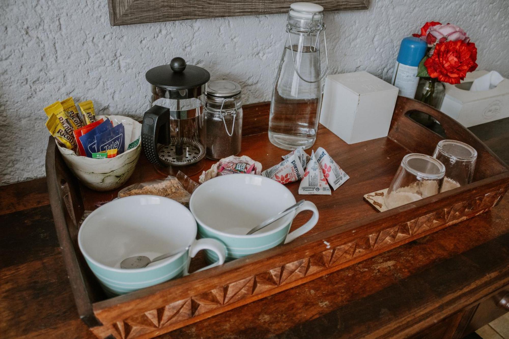 White Linen Guesthouse Tierpoort ภายนอก รูปภาพ