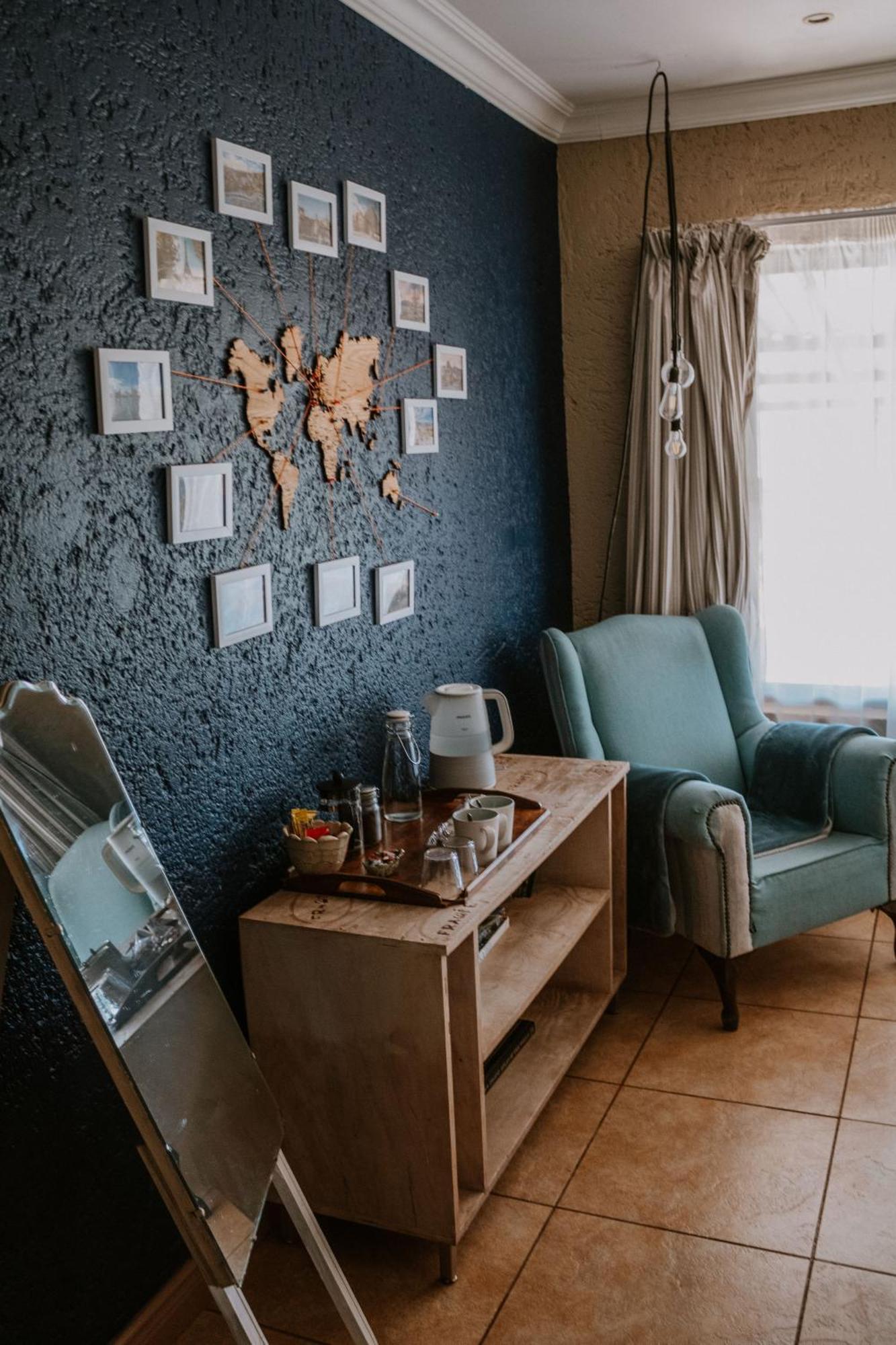 White Linen Guesthouse Tierpoort ภายนอก รูปภาพ